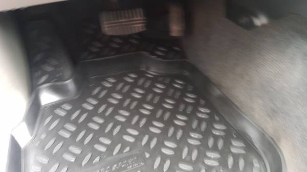 Коврики в салон Mitsubishi Pajero Sport 2 (Митсубиси Паджеро Спорт 2) с бортиком